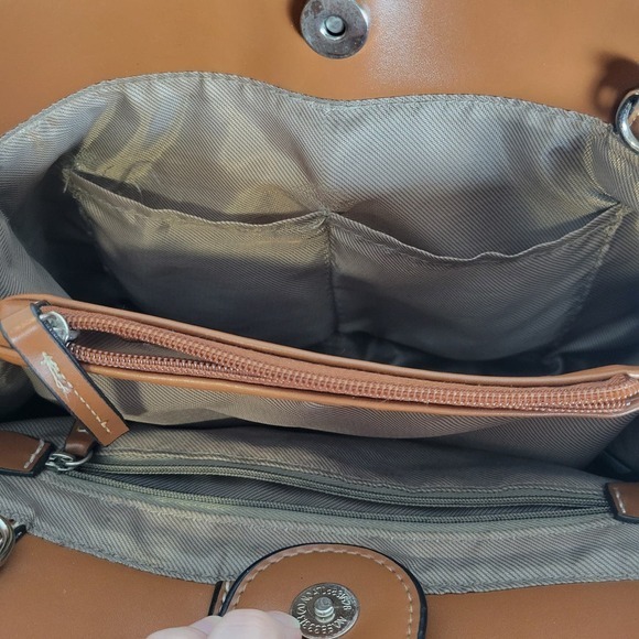 London Fog Handbag-Floral - Picture 8 of 11